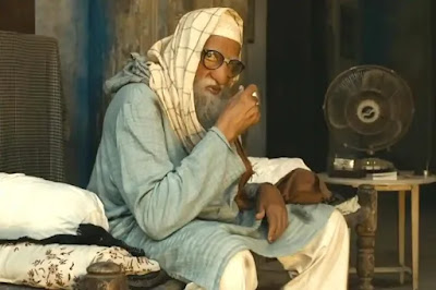 Amitabh Bachchan latest movie Gulabo Sitabo (2020)