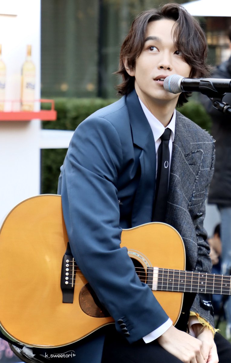 깔끔+모던한 수트입은 케빈오 | 인스티즈