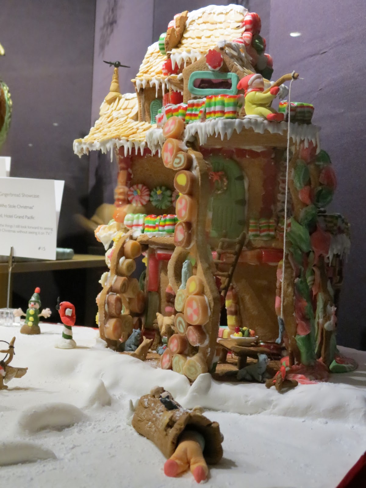 Destination Mike: Christmas Gingerbread Houses