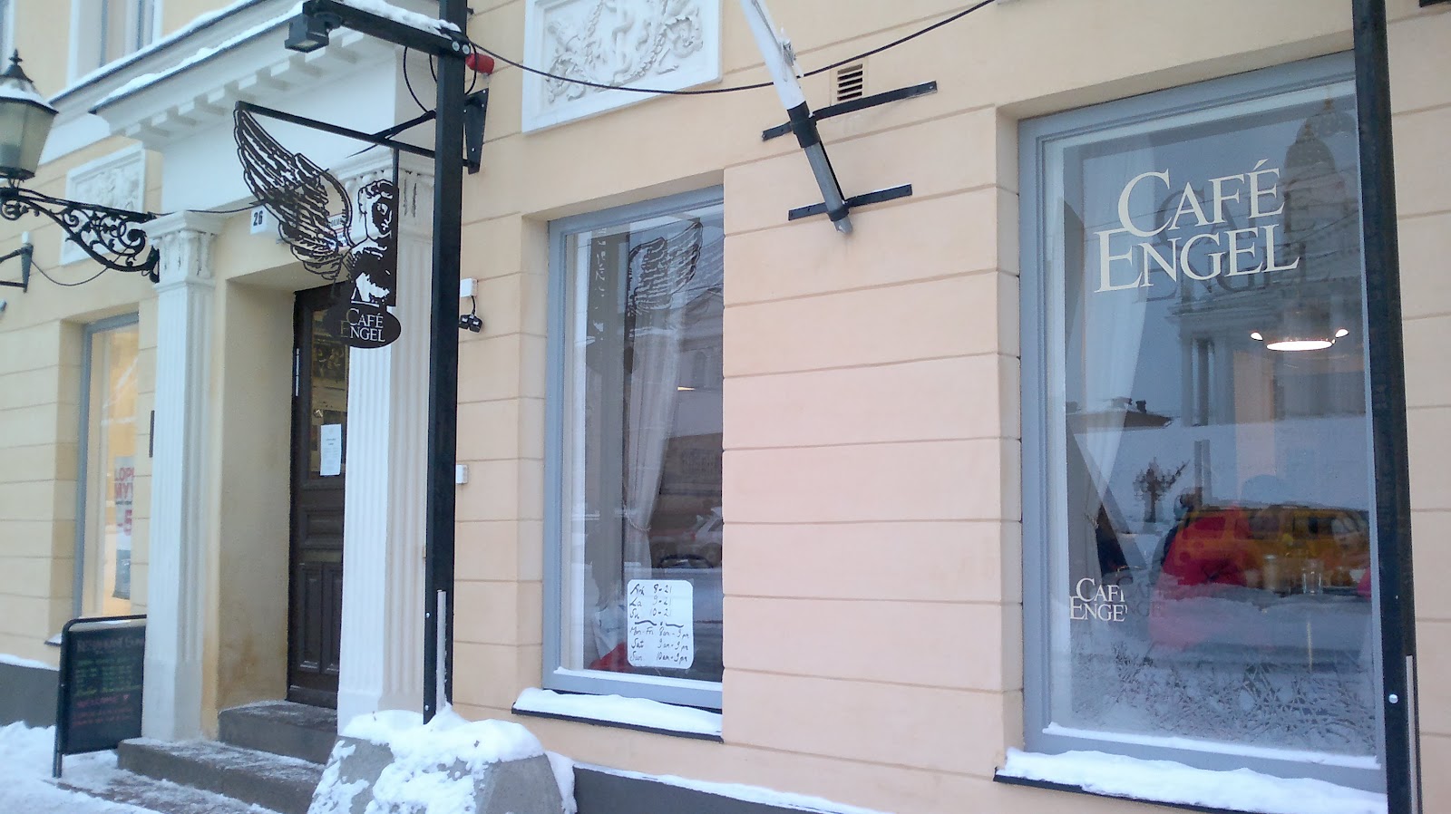 Cafés and the City Café Engel niin kovin mutta silti vieras