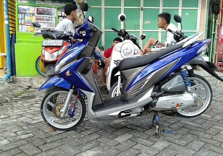 Ide Modifikasi Vario 110 Fi Led Jari Jari Ring 14 Terfavorit