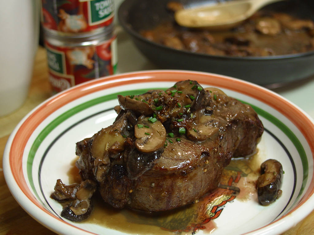 Andy's Quick Sauteed Mushrooms and Gravy