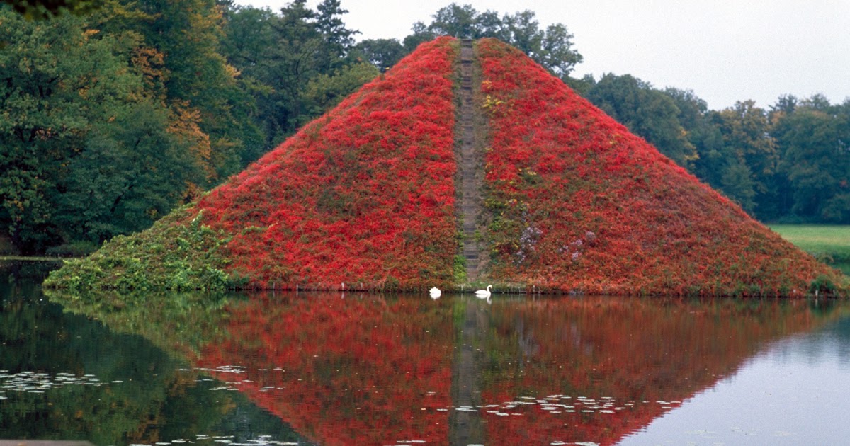 Cannabis Energy Drinks, Joints und Kosmetik