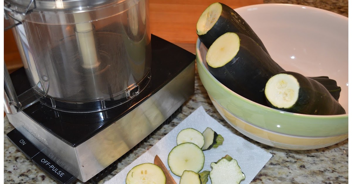 Two Men and a Little Farm HOW TO SHRED AND FREEZE ZUCCHINI FOR LATER USE