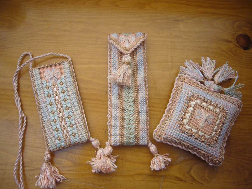 Sun City Stitcher Glitzy Accessories Finally Finished!!