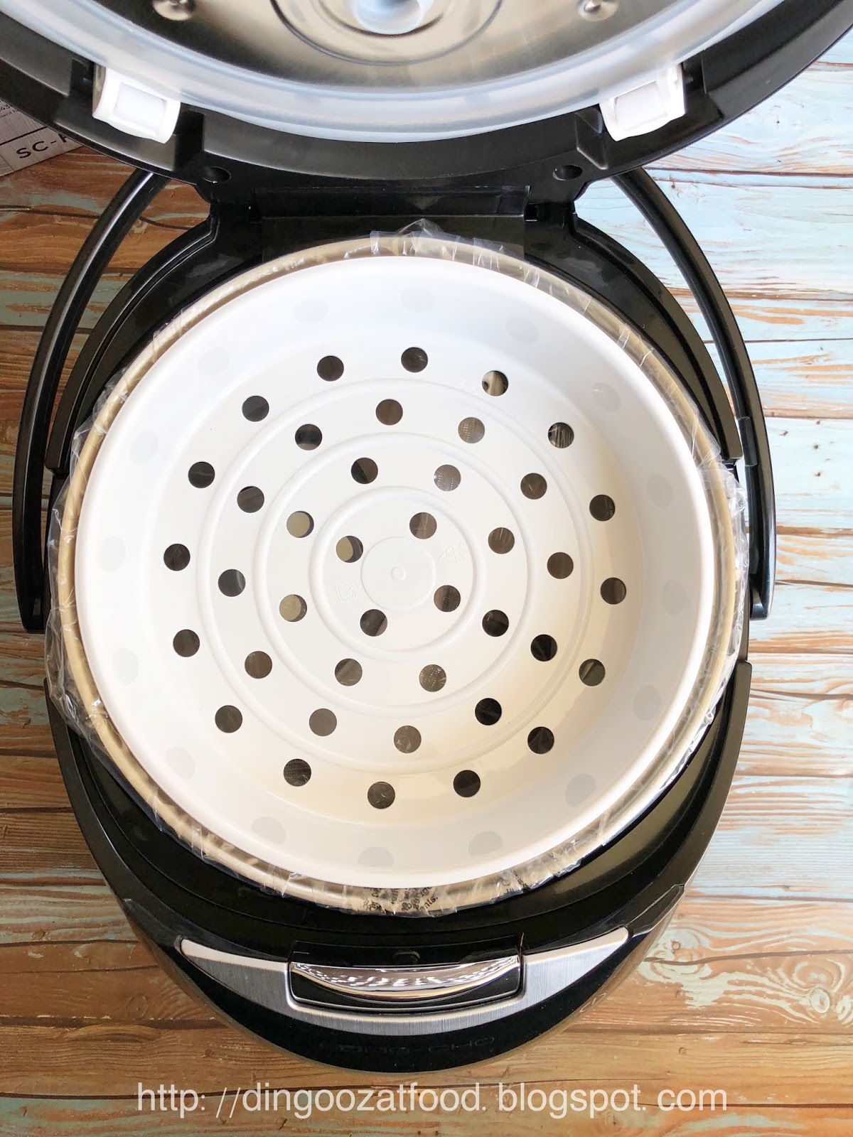 Miki's Food Archives Song Cho Stainless Steel 1.8L Rice Cooker (SC