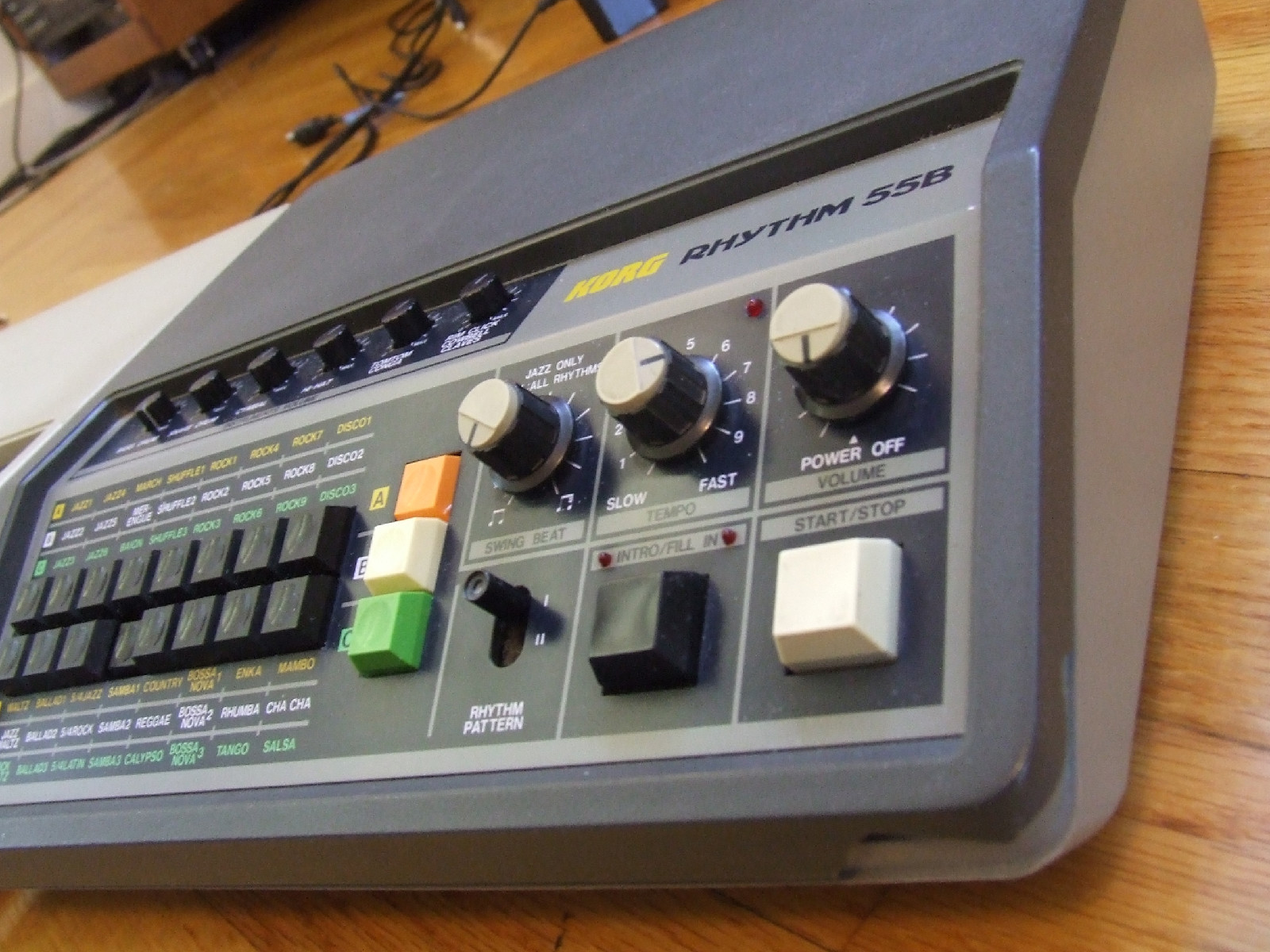 MATRIXSYNTH KR55B & KR55 Vintage Analog Drum Machines