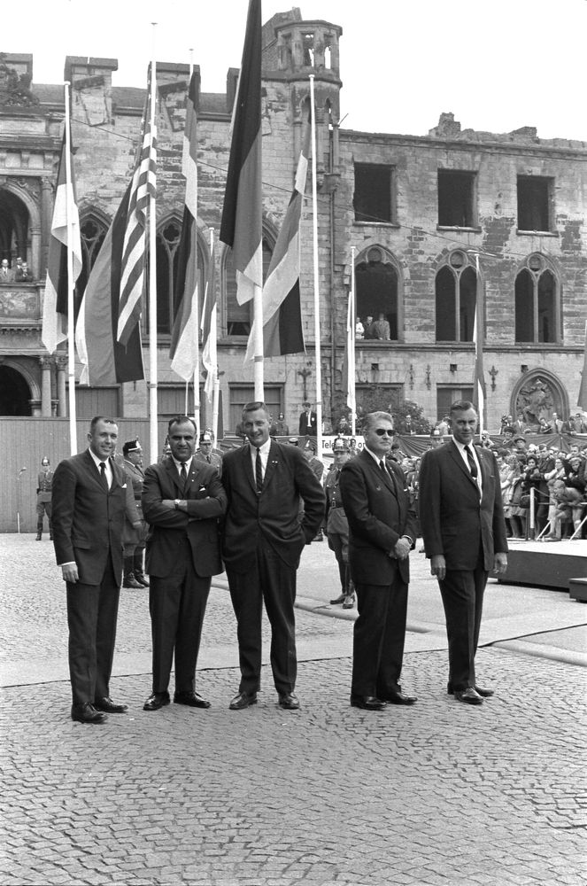 Agents Gerald Blaine, Sam Sulliman, Paul Burns, Chief James Rowley, and Roy Kellerman. Germany 6/25