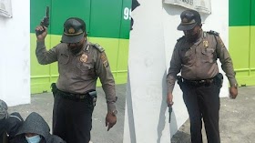 Ngeri, Polisi Acungin Pistol ke Arah Buruh yang Mogok Kerja di Deliserdang