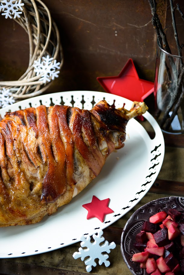 Somewhere over the Kitchen: Cider & clove glazed ham with apple ...