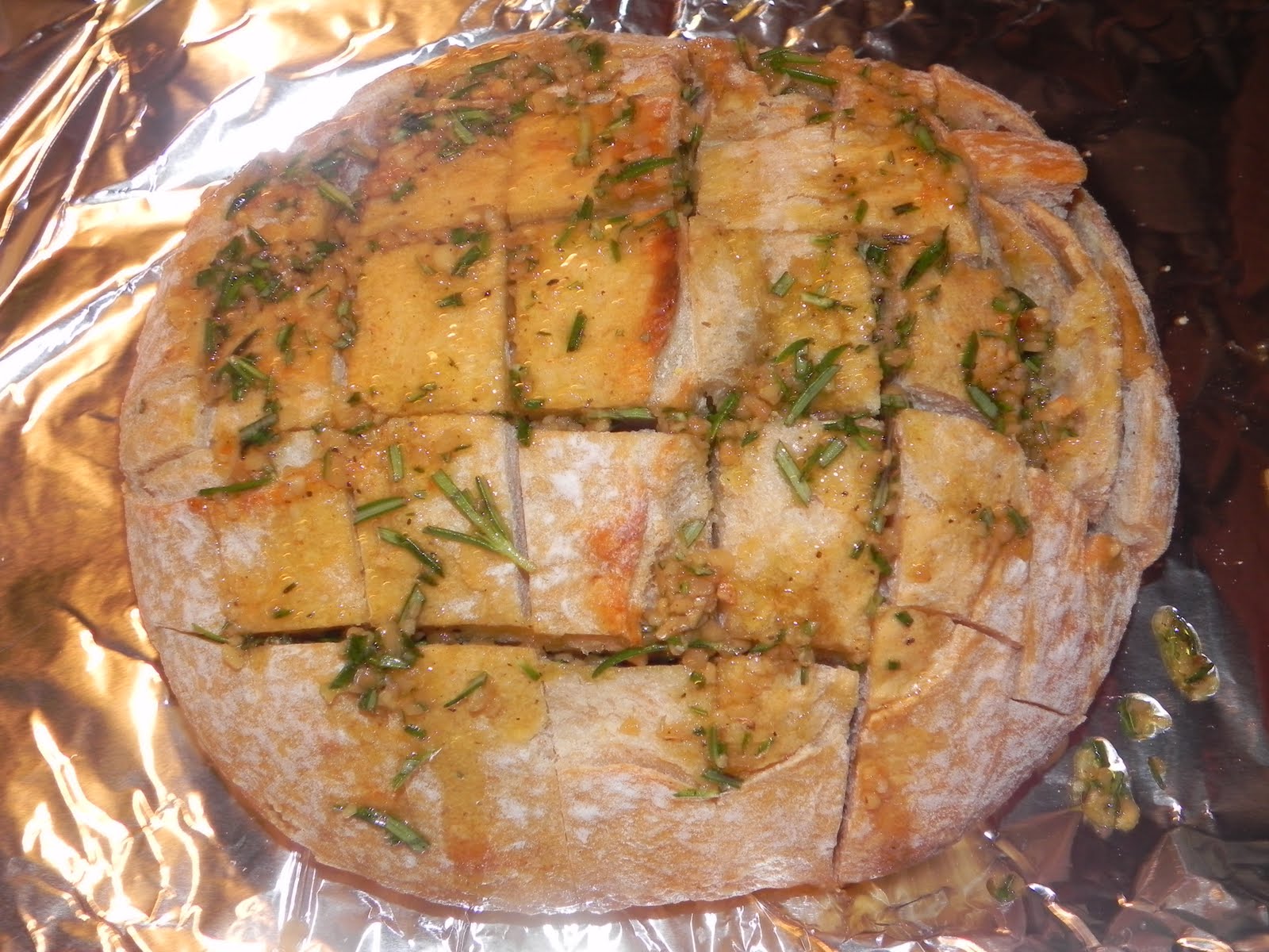 farrah-s-food-adventures-rosemary-garlic-cheese-bread
