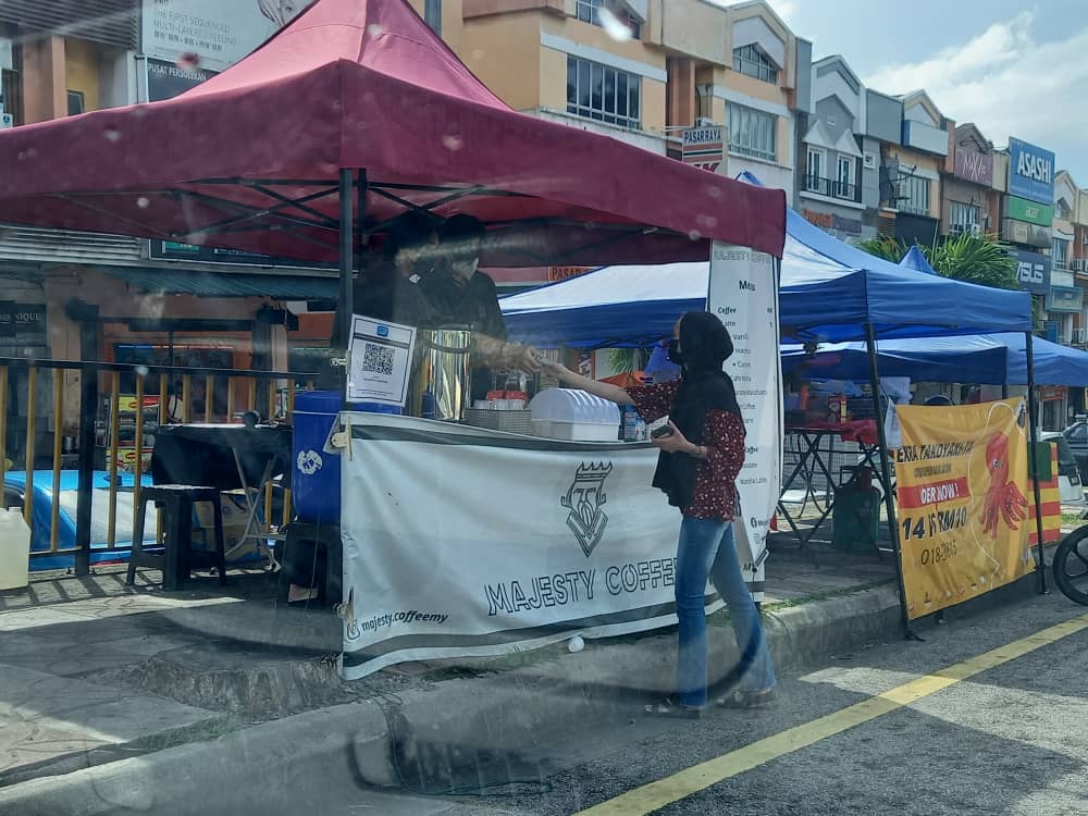 Kopi kisah kita wangsa walk