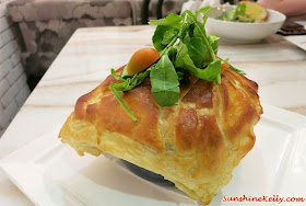 Chicken & Mushroom Pie, Baci Italian Cafe, Citta Mall, Italian Cafe, Coffee, Cafe Food, Italian Food