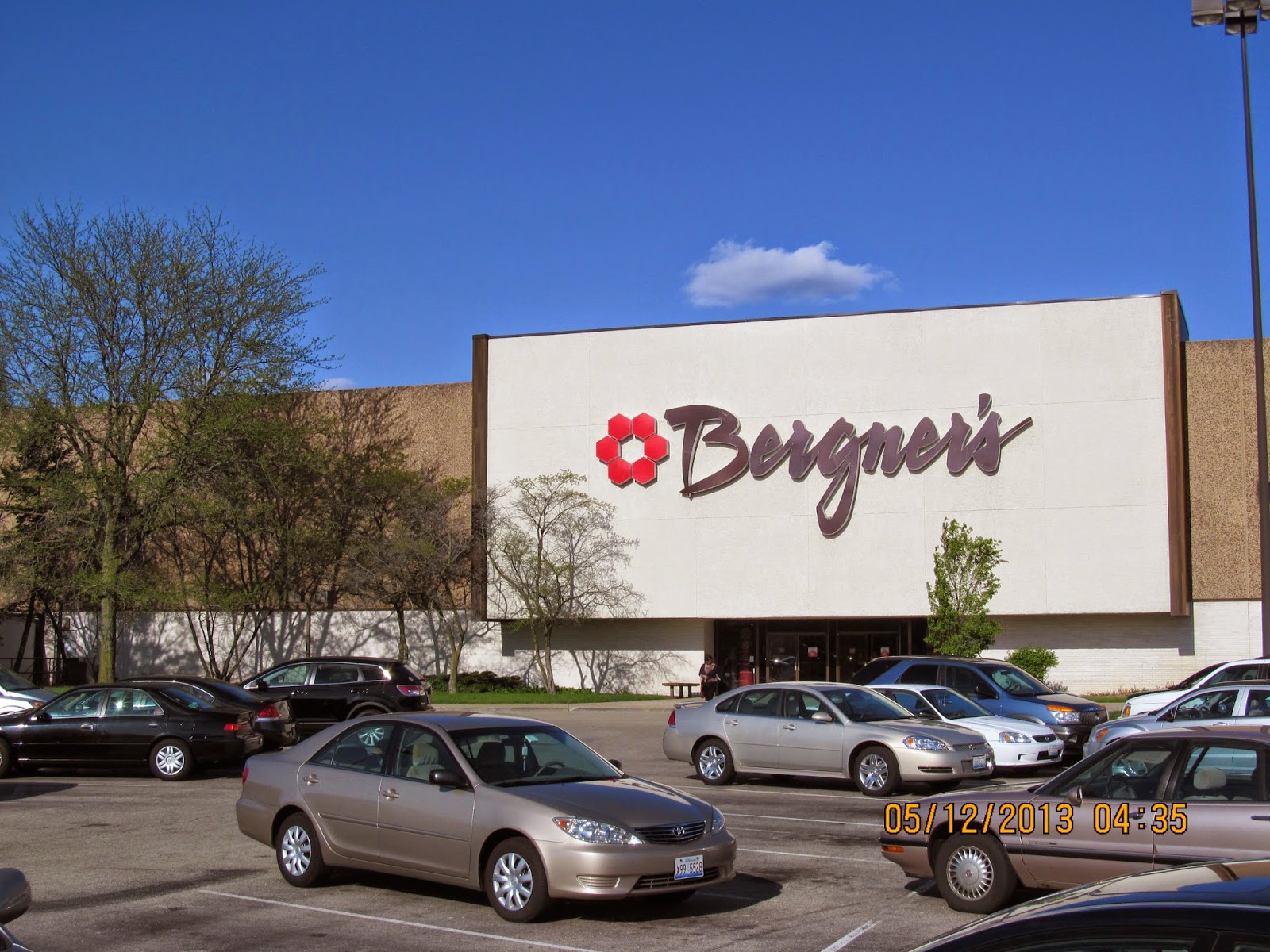 Trip to the Mall Cherryvale Mall (Rockford, IL)