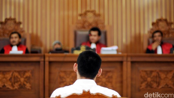 Sekali Ketok, Hakim Hukum Mati 5 Gembong Narkoba dari Medan