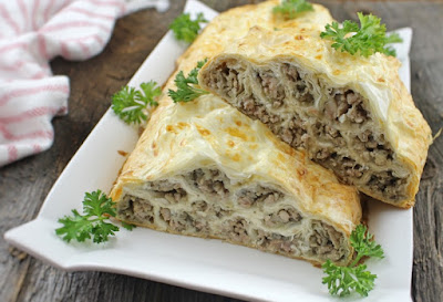 ШТРУДЕЛЬ С МЯСОМ И КАРТОШКОЙ ШТРУДЕЛЬ С МЯСОМ
