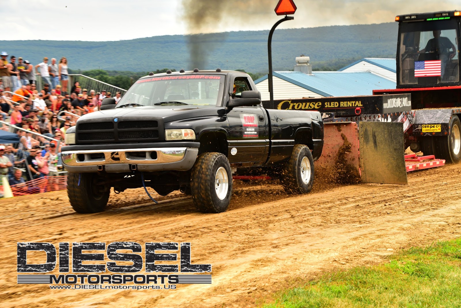Diesel Motorsports: Do diesel trucks smoke during competition???