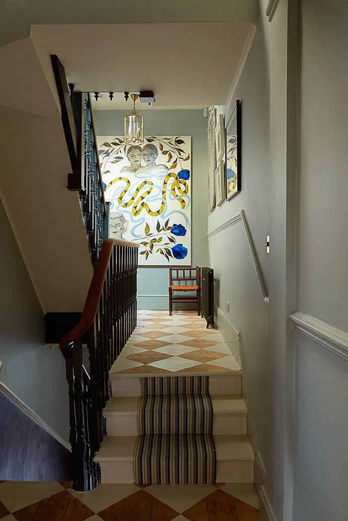 Englantilaista ja värikästä