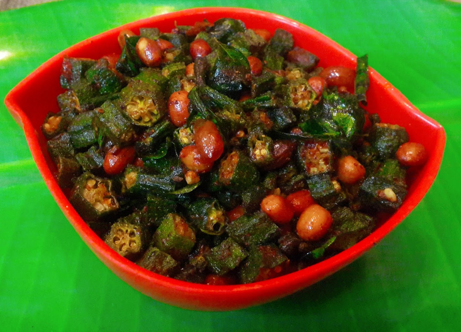 Yummy Kitchen Bendakaya Palli Fry/Bhindi Peanuts deep fry/Lady fingers