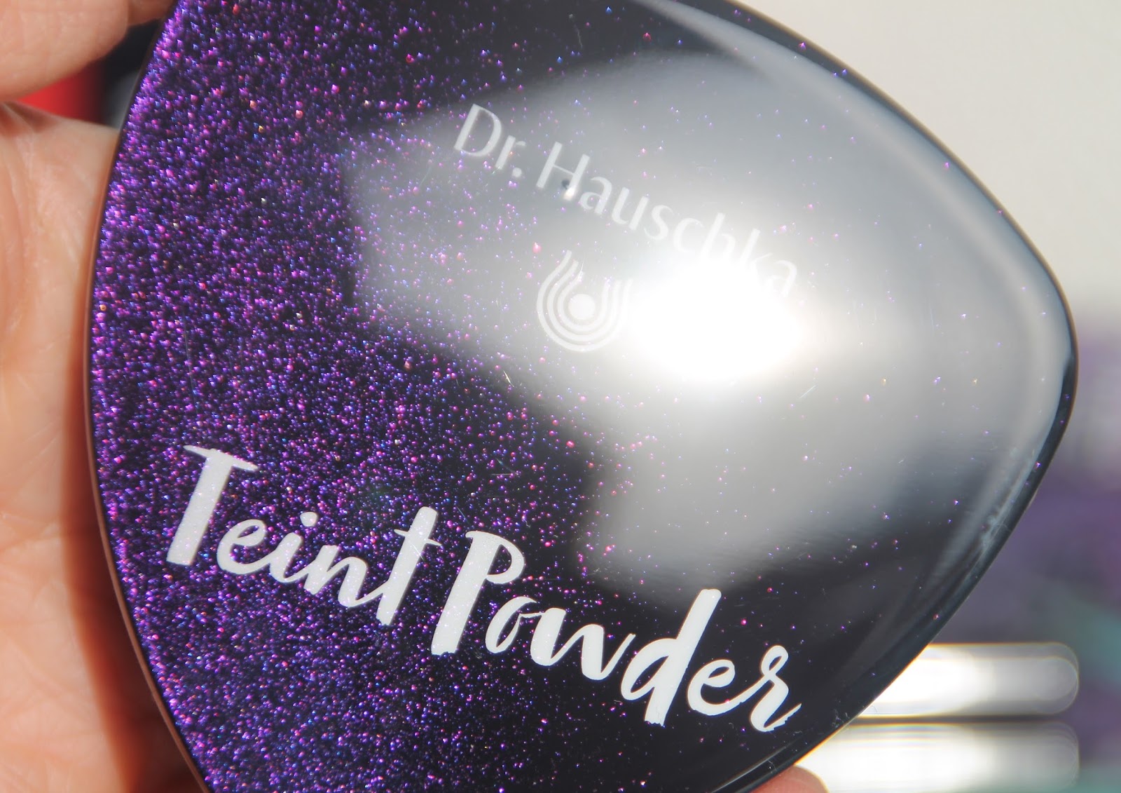 Verbazingwekkend Dr. Hauschka Purple Light Teint Powder | Crystaliciousss | Bloglovin' FT-49