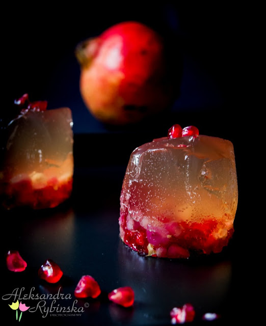 Aleksandra's Recipes Pear cider jelly with pomegranates