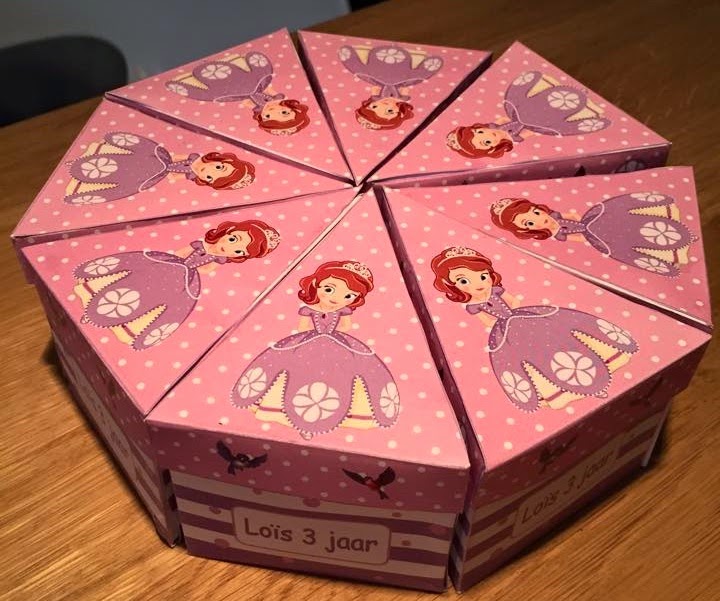 Sofia het Prinsesje traktatie, Sofia het Prinsesje traktatie zelf maken, Olaf traktatie, Sofia het Prinsesje traktatiedoosje, Sofia het Prinsesje printables, Anna traktatie, Elsa traktatie, Sofia het Prinsesje feest