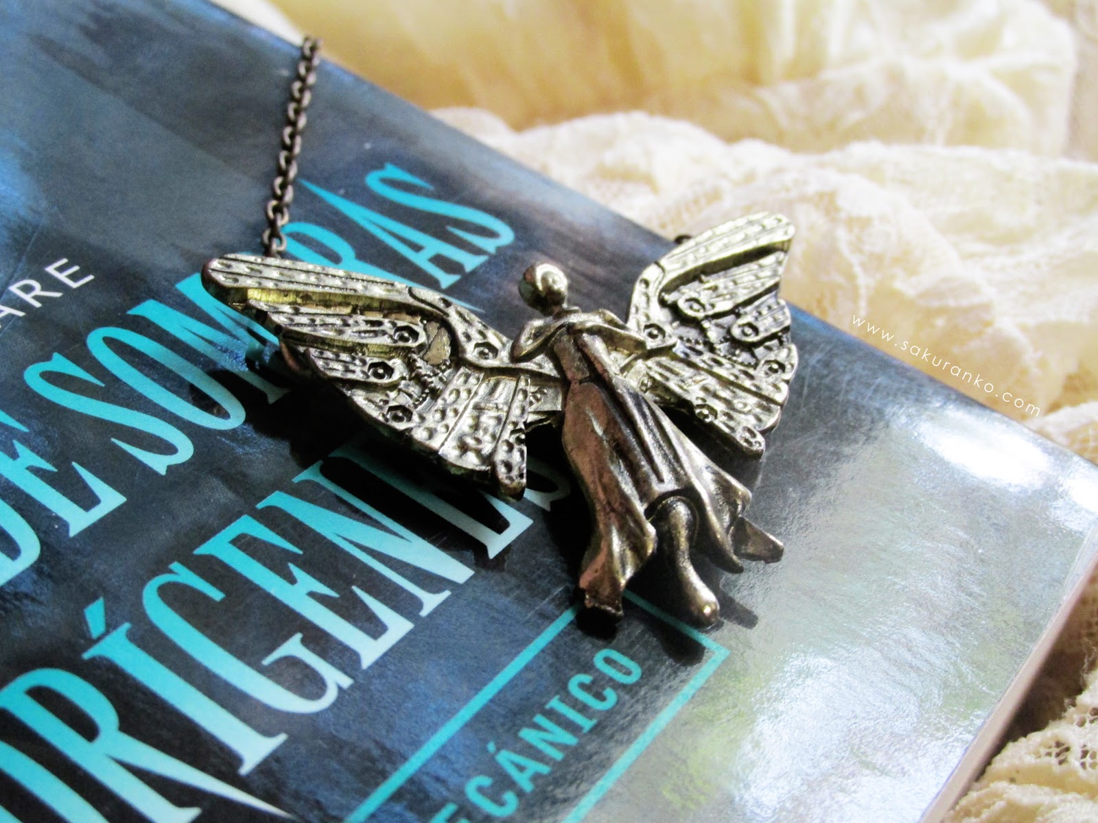 Sakuranko Clockwork Angel by Cassandra Clare Ángel Mecánico