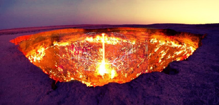 The Amazing World: Darvaza gas crater (The Door to Hell), Turkmenistan