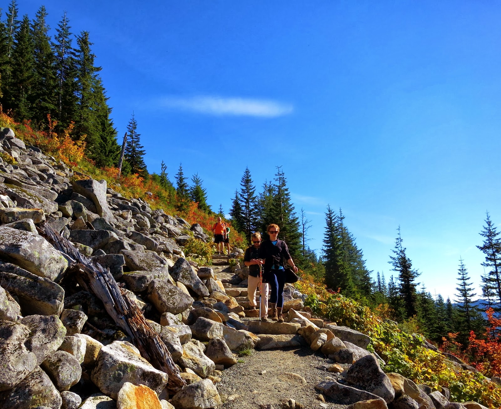 Pacific Northwest Seasons Hiking to Mason Lake Spectacular Views and