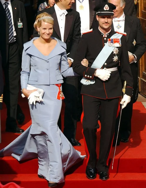 Crown Prince Frederik and Crown Princess Mary‘s wedding anniversary, Letizia Ortiz Rocasolano and Crown Prince Felipe, Prince Philippe and  Princess Mathilde, Crown Princess Victoria, Carl Phillip,  Princess Madeleine, Crown Prince Haakon and Princess Mette Marit, Princess Caroline and Prince Ernst August, Prince William, Princess Maxima