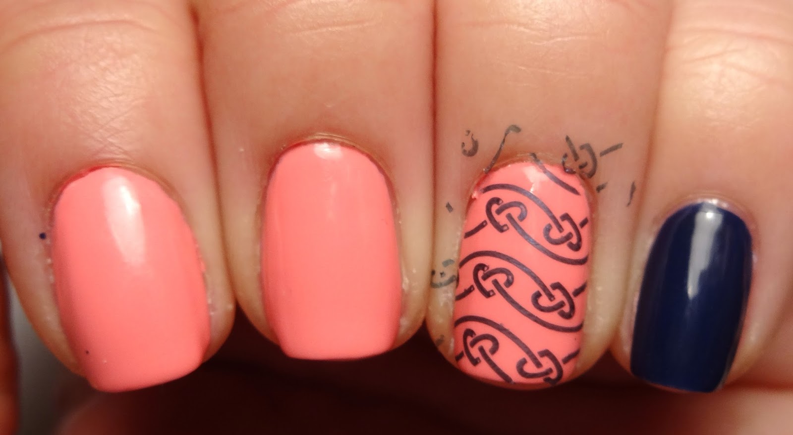 Heart Knot Nail Stamp
