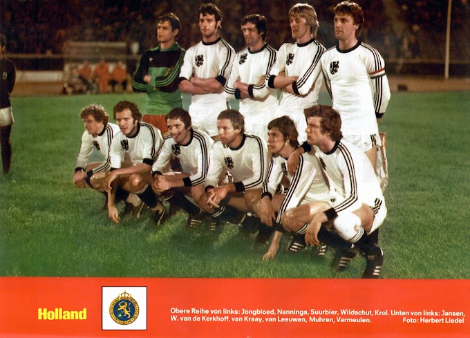 PAYS-BAS 1977.