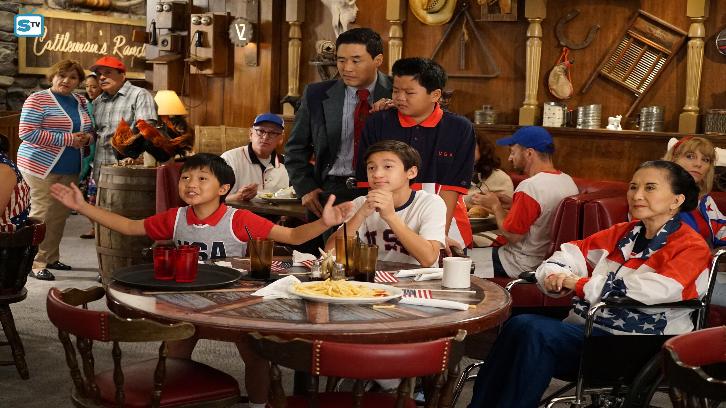 Fresh Off The Boat - Episode 3.02 - Breaking Chains - Promotional Photos & Press Release
