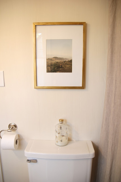 Jenny Steffens Hobick: DIY Bathroom Refresh | Painted "Beadboard