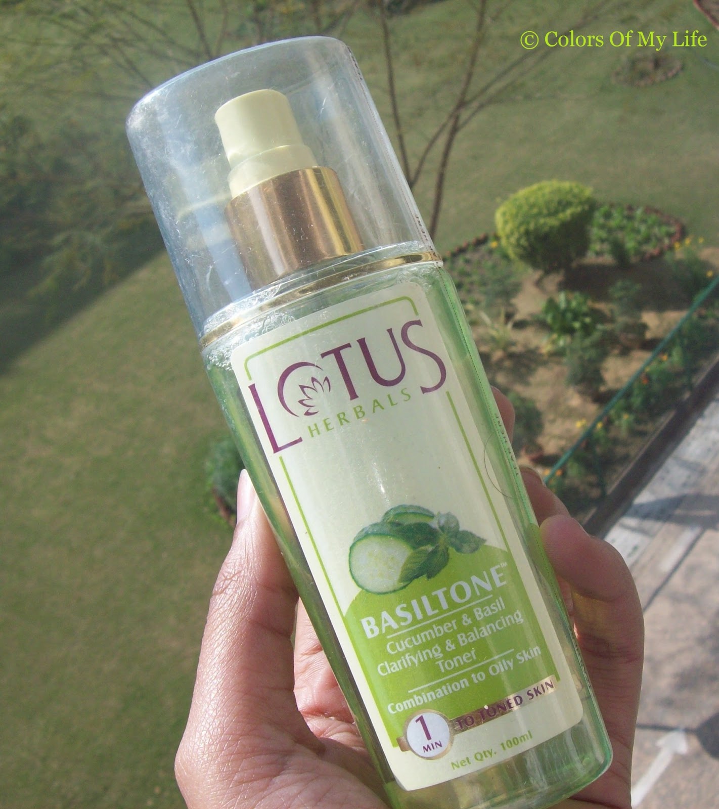 lotus herbal toner for oily skin