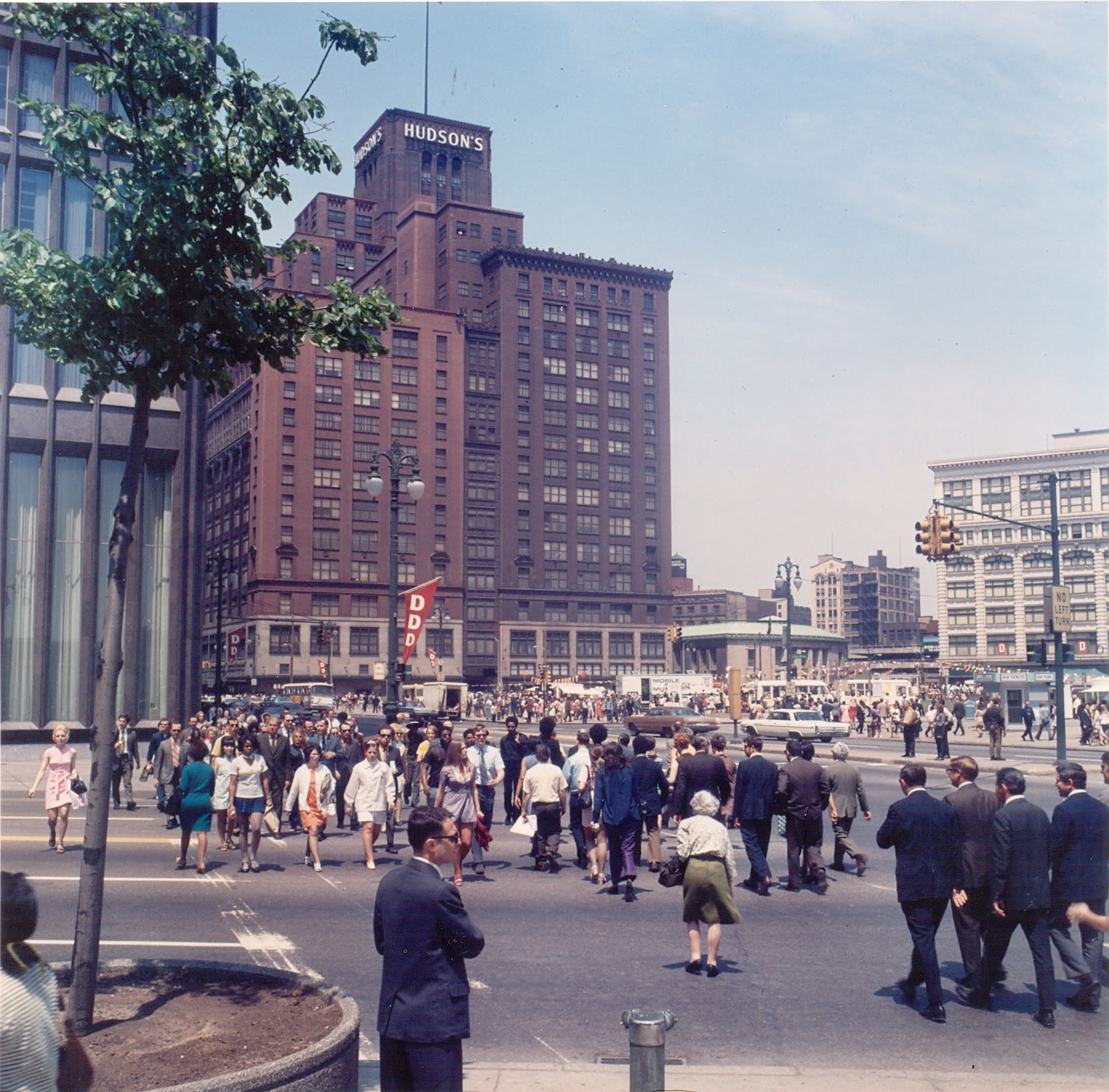 Relevant Tea Leaf J.L. Hudson's Department Store
