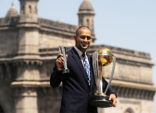 Dhoni Bald Photos, Dhoni New Look Pics, MS Dhoni New Look Pictures