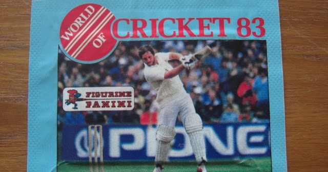 Panini Cricket 95 no. 17 Essex County Badge prismatic unused Cricket sticker 