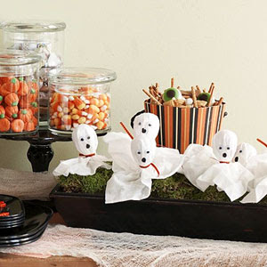 Kleenex ghost lollipops