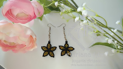 Pendientes, aros, aretes en macramé.Earrings, hoops, earrings in macramé. #AdrianaAbril