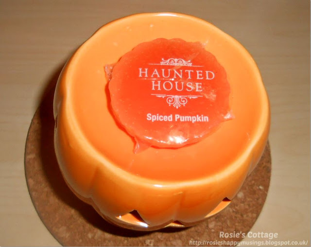 Happy (Nearly) Halloween Honeys: Sharing Sweet Gifts From Hubby 💖 - Wax Melt Set.