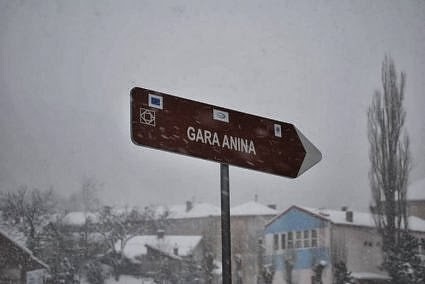 One night salute Props doar_un_blog_: Anina - Oravita cu trenul - iarna