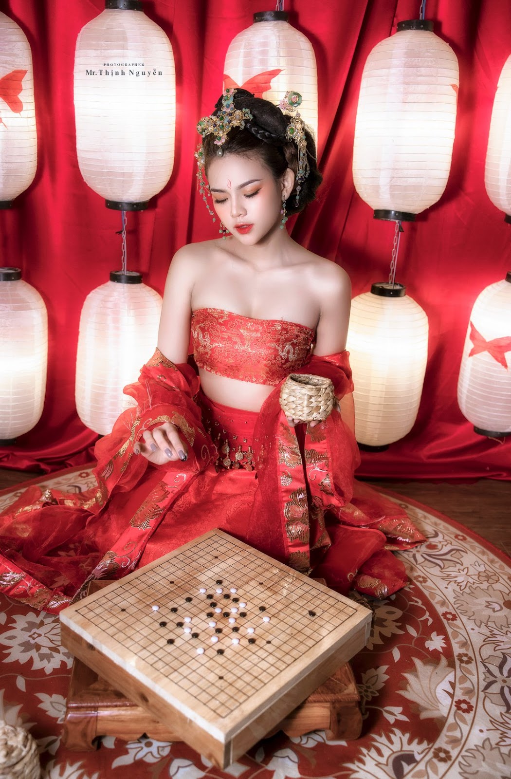 Vietnamese beautiful model - cosplay sexy concubines with historical costume - Pic 6