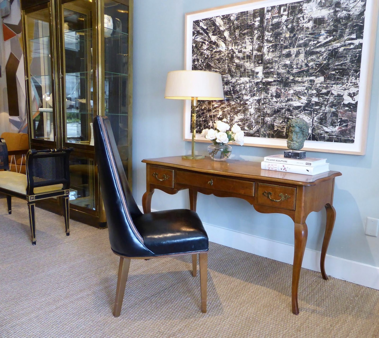 MICHAEL THOMAS Baker Furniture French Louis XV Style Desk