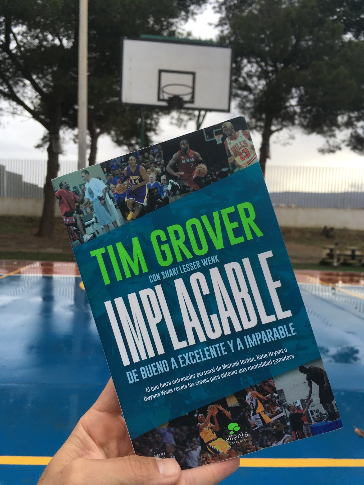 Kia Kaha 11: Implacable. De bueno a excelente y a imparable. Tim Grover.