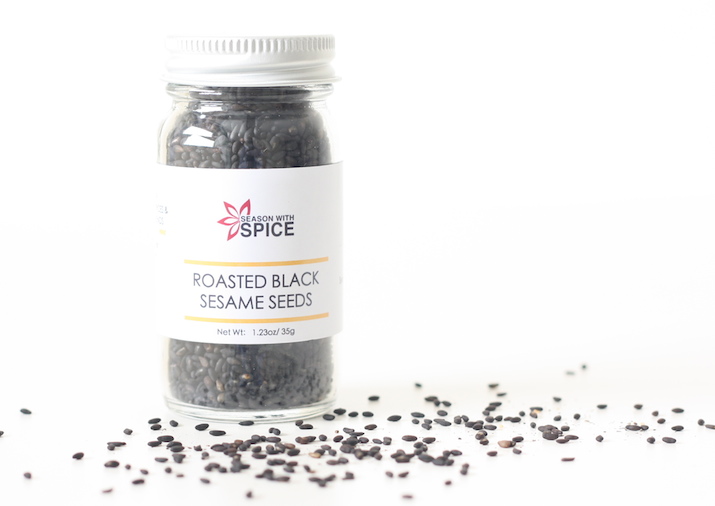 Roasted black sesame seeds at SeasonWithSpice.com