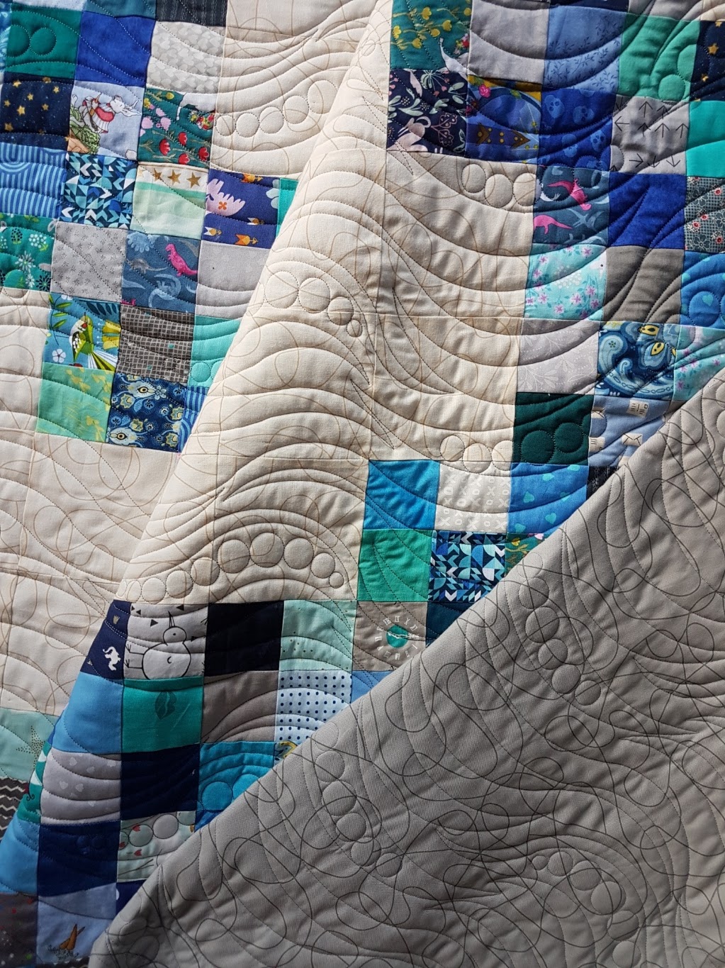 quiltmekiwi: Quilting for Ingrid, Iris, Linda and Marcelle.