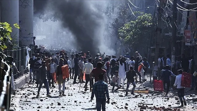India: Más de 20 muertos en protestas durante la visita de Trump