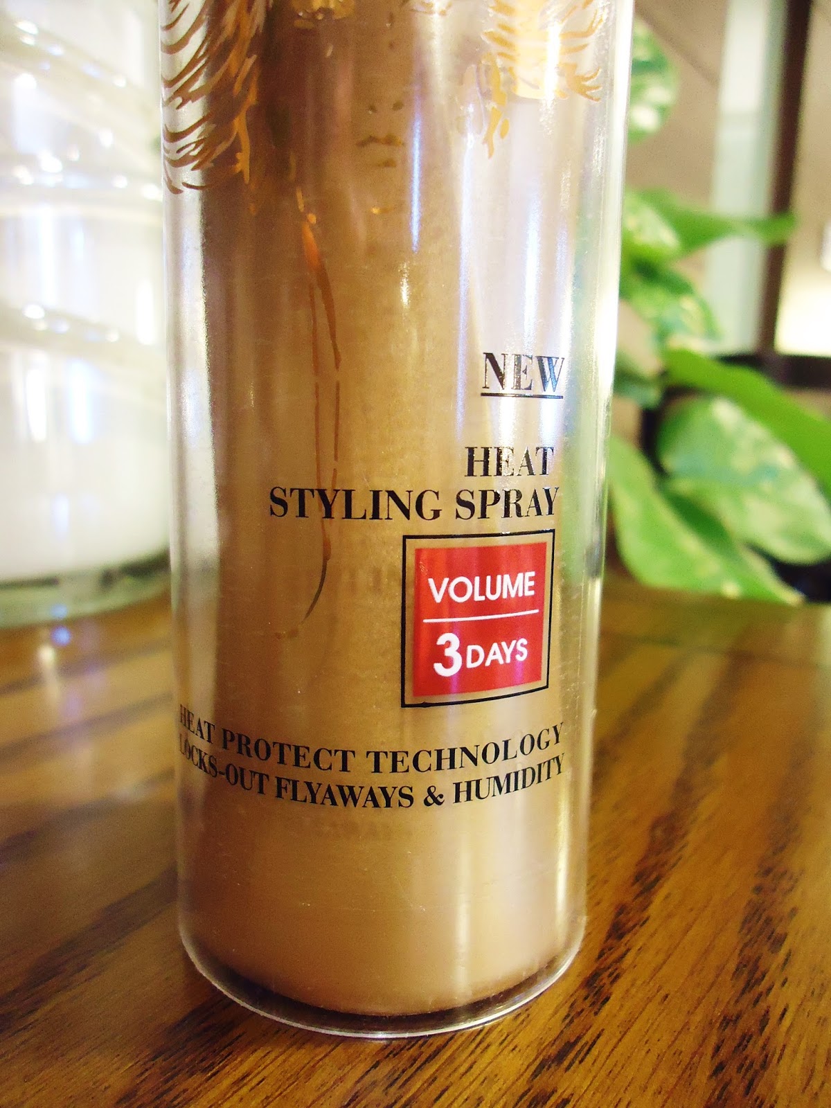 L'Oreal Satin Heat Styling Spray 'Volume' Sarah On Vacation