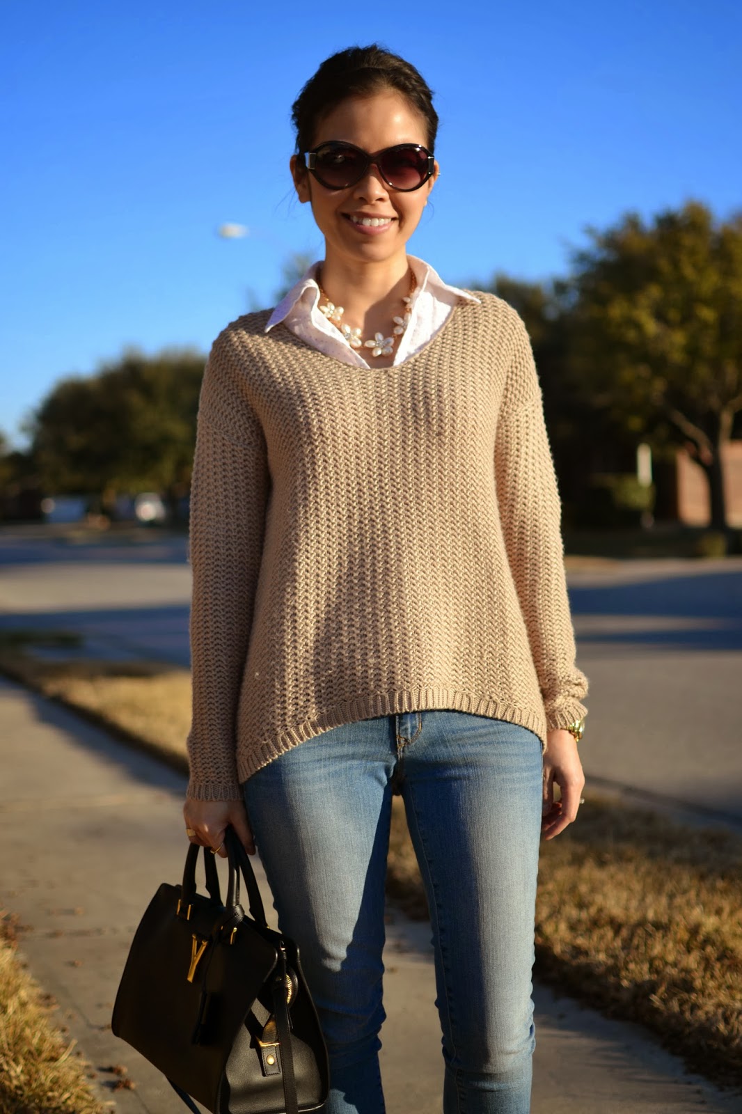 Style and Cappuccino Taupe Layered taupe sweater + Jeans + taupe pumps